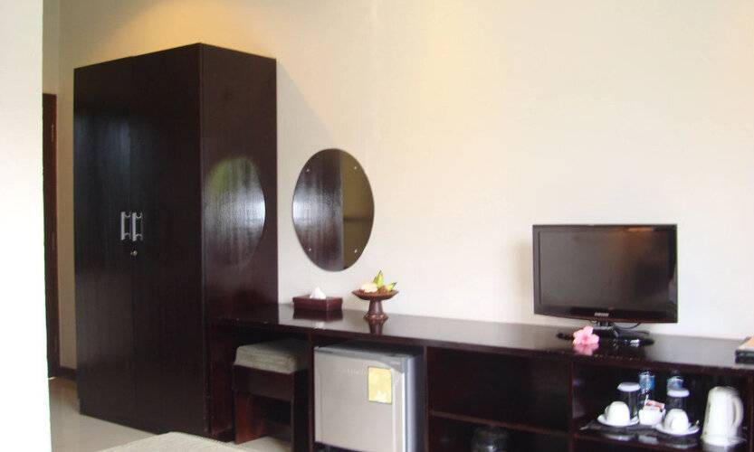 Anini Raka Resort & Spa