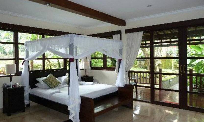 Anini Raka Resort & Spa