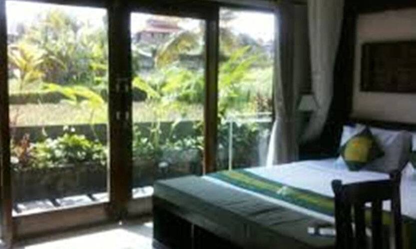 Anini Raka Resort & Spa