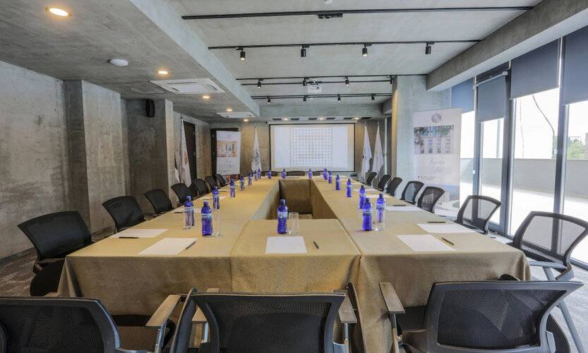 Iveria Inn Hotel