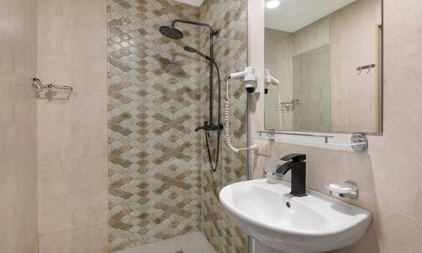 Iveria Inn Hotel