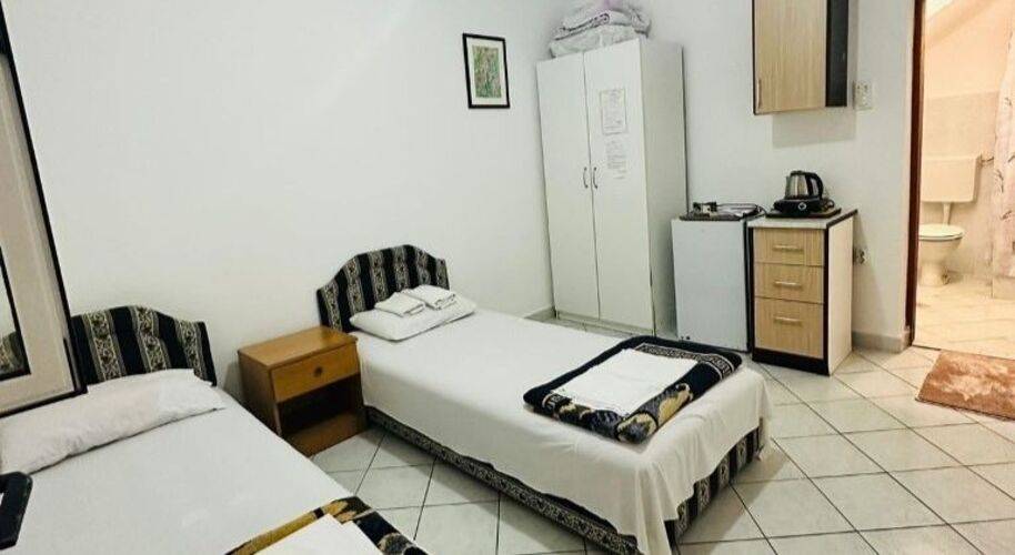 Apartments Rooms Korac