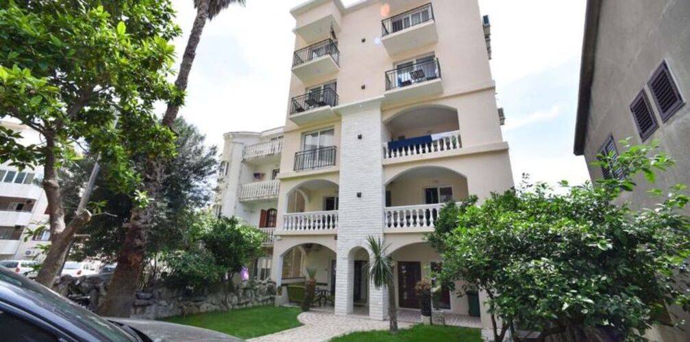 Adrovic 110 Guesthouse