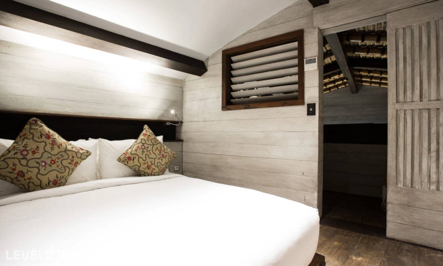 фотографии отеля Suarga Padang Padang в Индонезия(Улувату) - фото №8