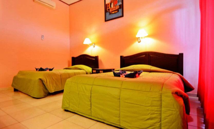 Pesona Beach Inn