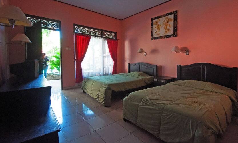 Pesona Beach Inn