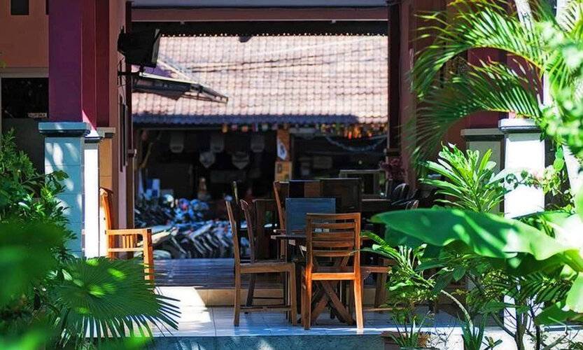 Pesona Beach Inn