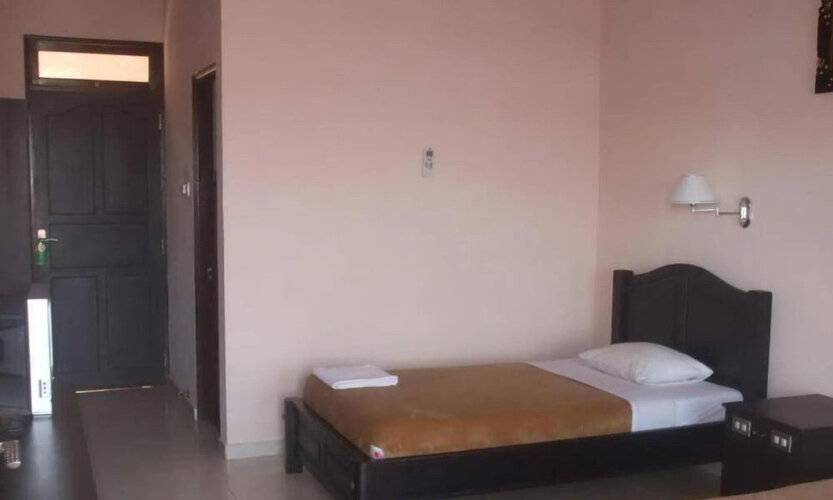Pesona Beach Inn