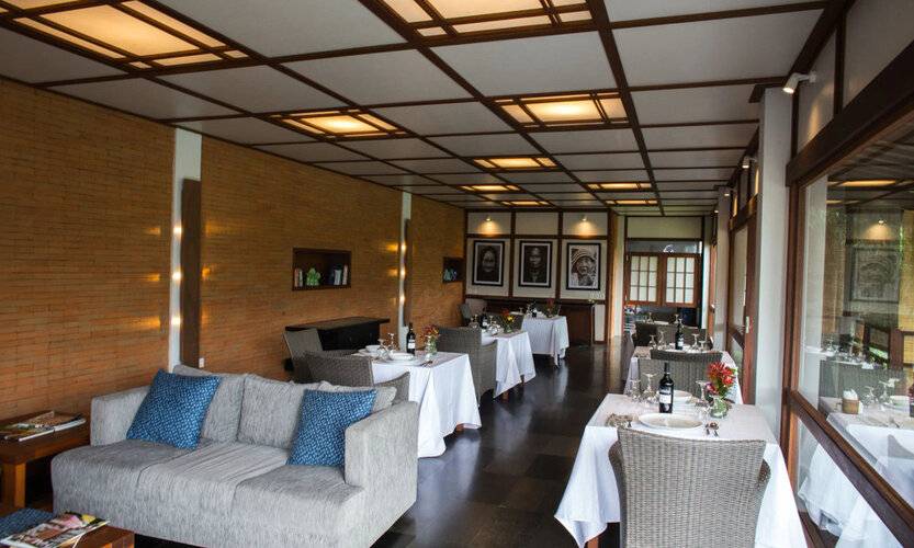 Suarapura Resort & Spa