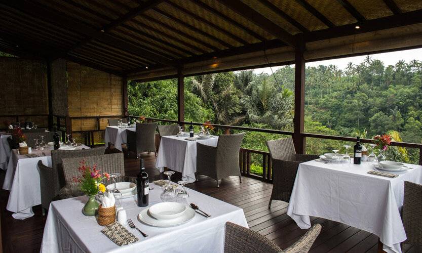 Suarapura Resort & Spa
