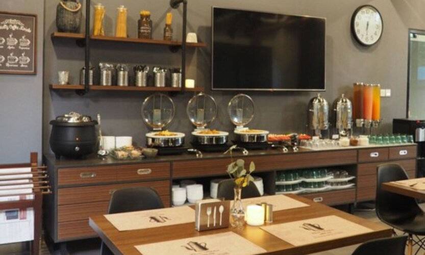 Juno Hotel Jakarta