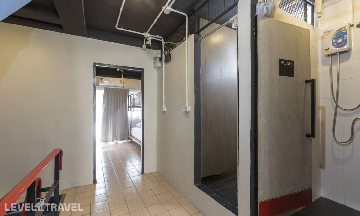 фотографии отеля Fun Hostel Phuket Patong (Adults Only 18+) в Таиланд(Патонг Бич) - фото №14