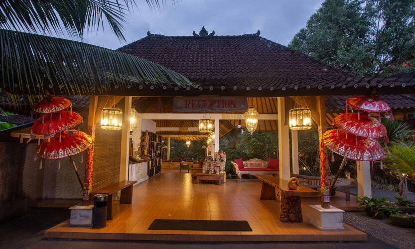 Green Field Hotel And Restaurant