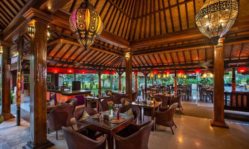 Green Field Hotel And Restaurant