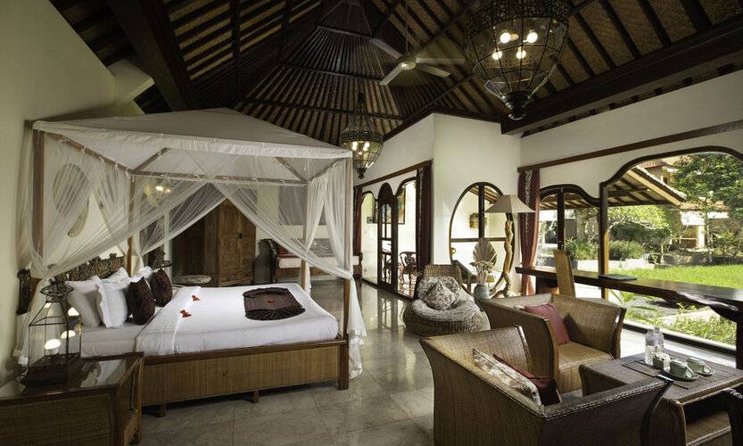 Green Field Hotel And Restaurant