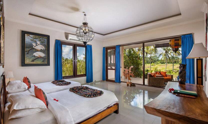 Green Field Hotel And Restaurant