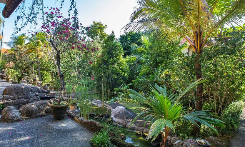 Green Field Hotel And Restaurant