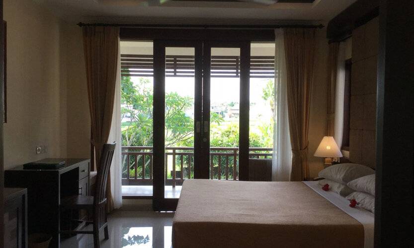 Green Field Hotel And Restaurant