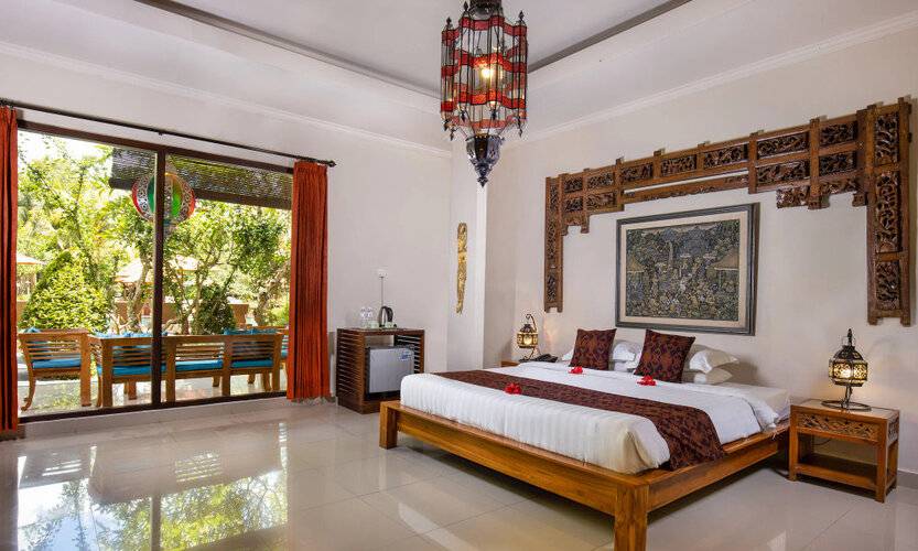 Green Field Hotel And Restaurant