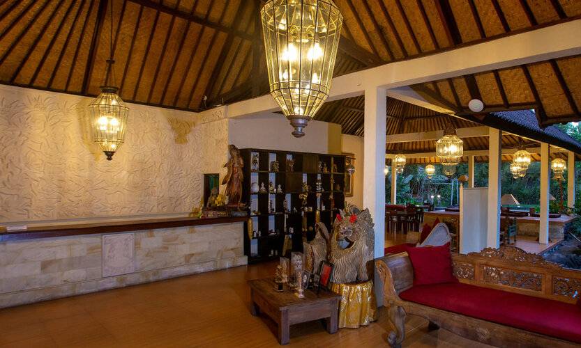 Green Field Hotel And Restaurant