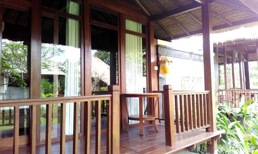 Astawa House