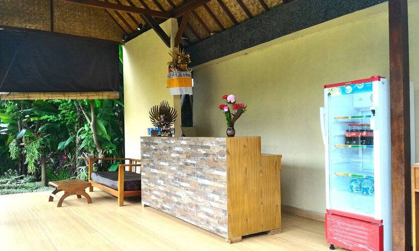 Astawa House
