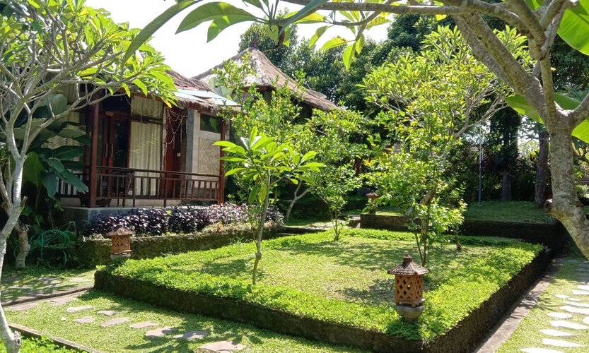 Astawa House