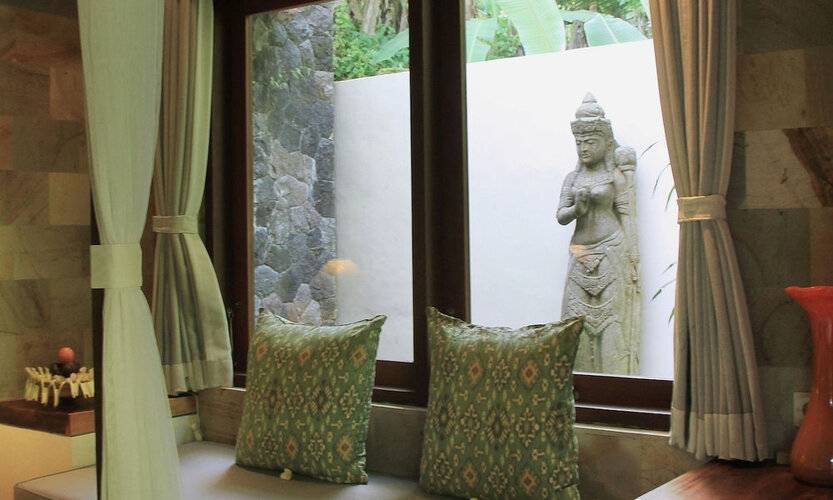 D'Legon Luxury Villas