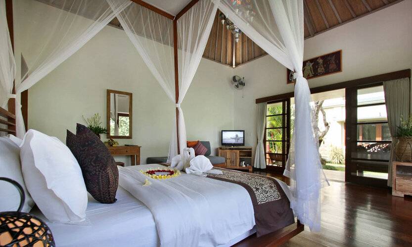 D'Legon Luxury Villas