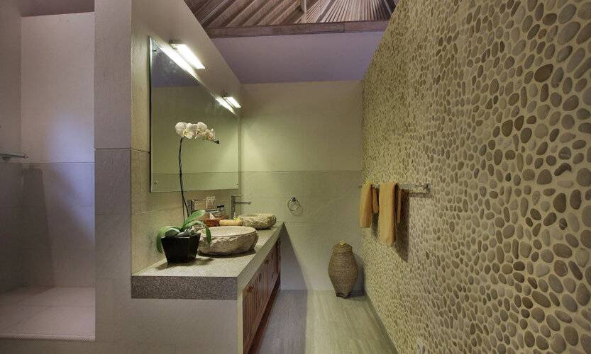 D'Legon Luxury Villas