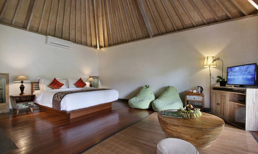 D'Legon Luxury Villas