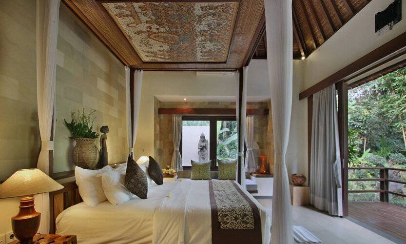 D'Legon Luxury Villas