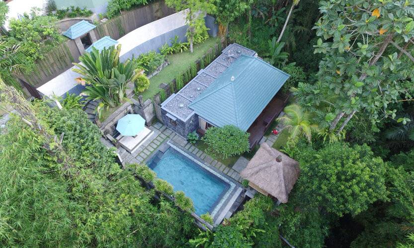 D'Legon Luxury Villas