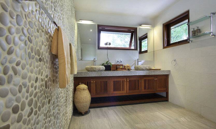 D'Legon Luxury Villas