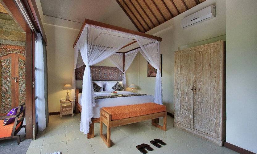 D'Legon Luxury Villas