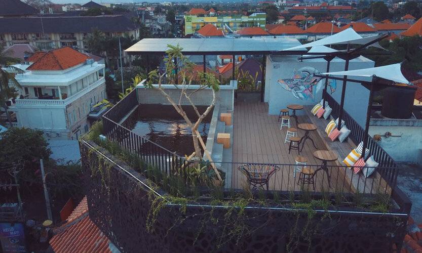 Borough Capsule Hostel Bali