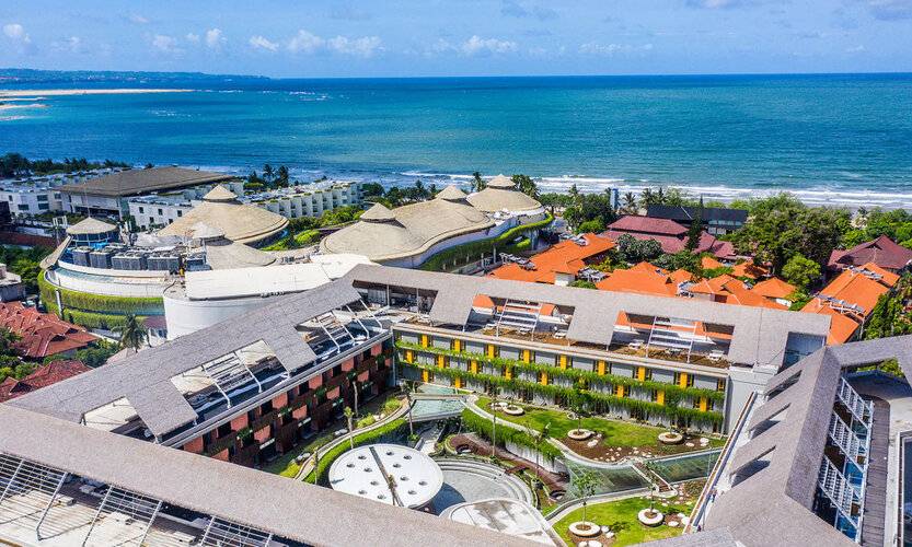 Yello Kuta Beachwalk Bali