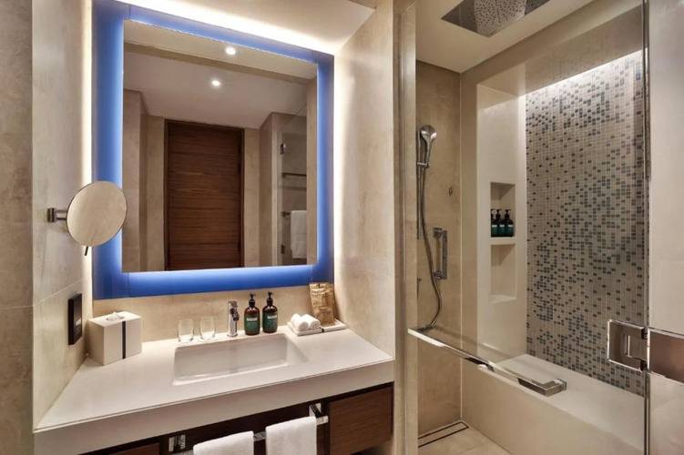 Tumbi Hotel Dubai The Palm, Tapestry Collection By Hilton