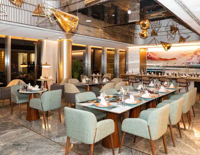 Tumbi Hotel Dubai The Palm, Tapestry Collection By Hilton