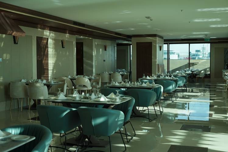 La Zona Continental Hotel