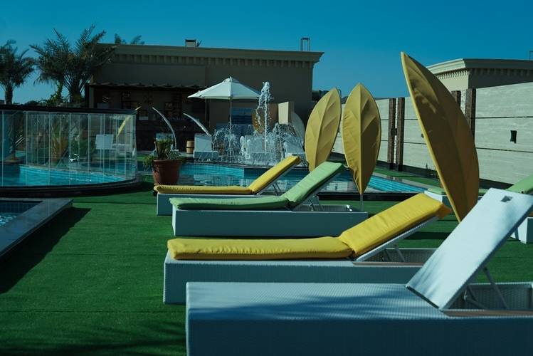 La Zona Continental Hotel