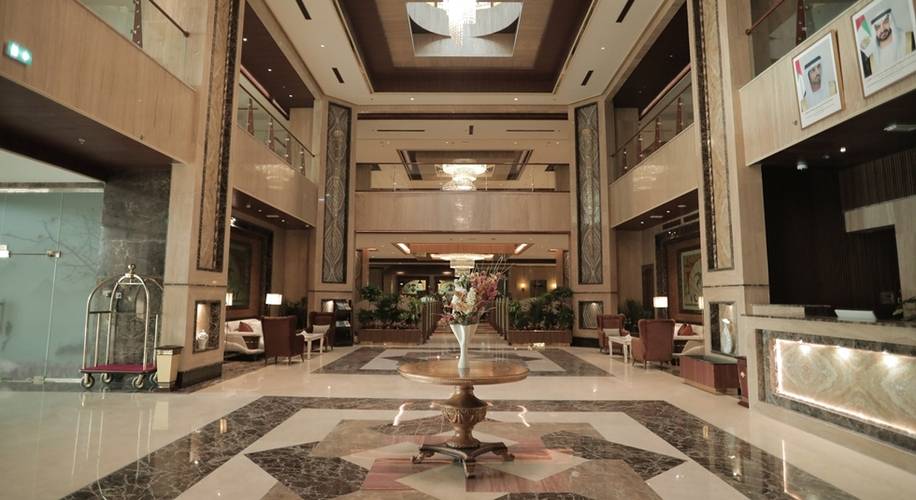 La Zona Continental Hotel