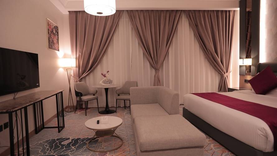 La Zona Continental Hotel