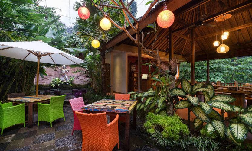 Desak Putu Putera Cottages