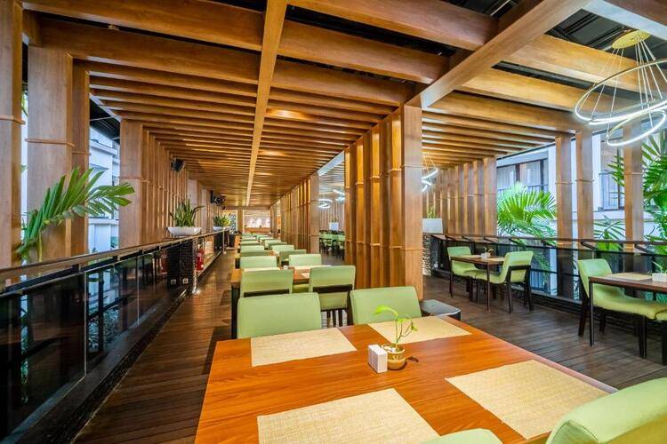 Cross Vibe Paasha Atelier Bali Kuta