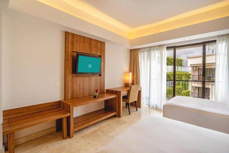 Cross Vibe Paasha Atelier Bali Kuta