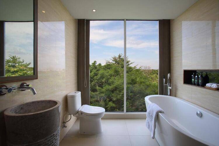 The Crystal Luxury Bay Resort Nusa Dua, Bali