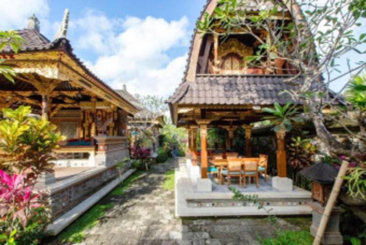 Dwaraka The Royal Villas