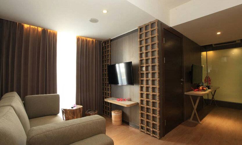 Bedrock Hotel Kuta