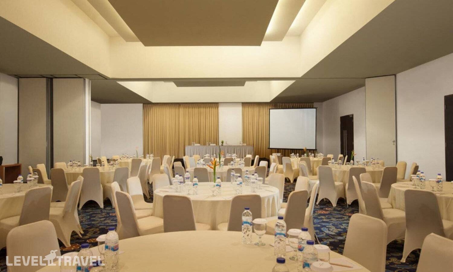 фотографии отеля Hotel Santika Banyuwangi в Индонезия(Баньюванги) - фото №13